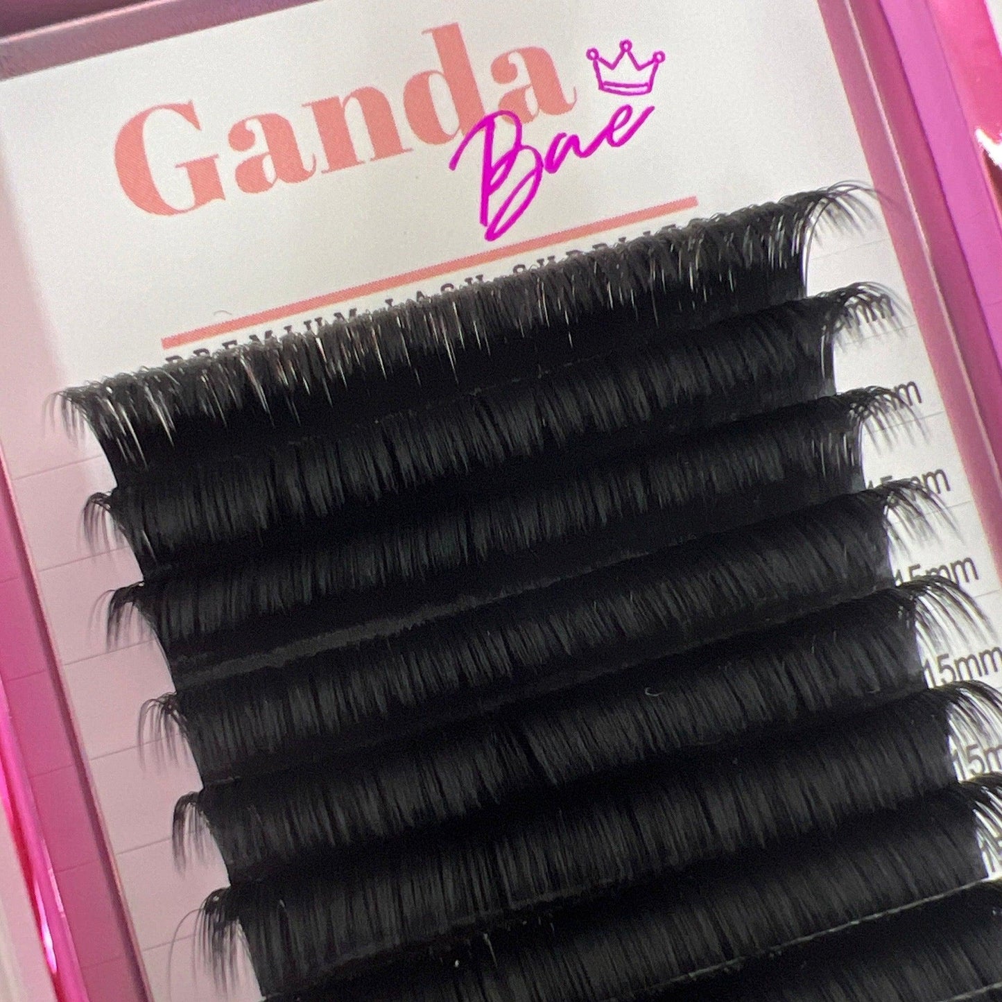 .03 (Strong D curl) “Fave" Easy Fan Lashes - Ganda Bae